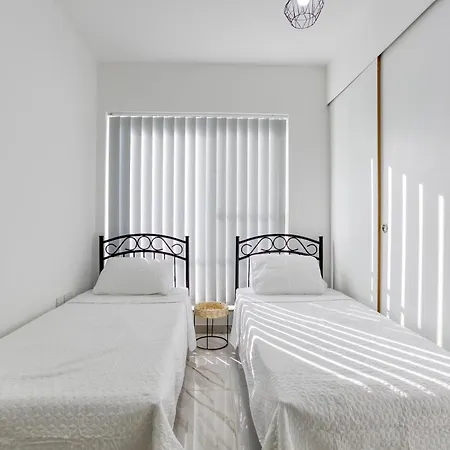 Modern 3br With Lovely Terrace In By 360 Estates