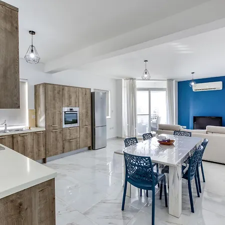 Daire Modern 3br With Lovely Terrace In By 360 Estates Mellieħa