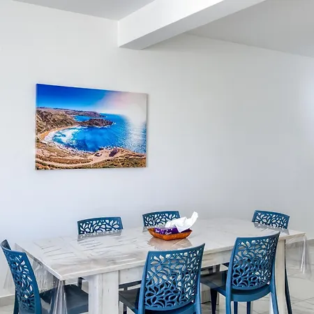 Modern 3br With Lovely Terrace In By 360 Estates *